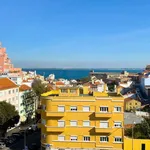 Rent a room of 120 m² in lisbon