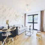 Rent 2 bedroom apartment in Ixelles