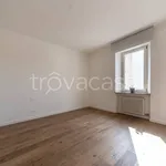 Rent 3 bedroom apartment of 105 m² in Bolzano