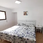 Alquilo 6 dormitorio casa de 1450 m² en Calp