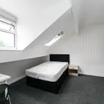 Rent 6 bedroom house in Leeds