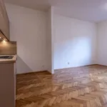 Rent 2 bedroom apartment in Prague