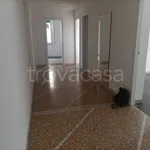 Affitto 5 camera appartamento di 113 m² in Albisola Superiore