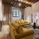 Rent 1 bedroom apartment of 95 m² in Florence