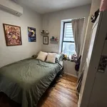 Rent 3 bedroom apartment in Williamsburg