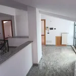 Affitto 6 camera appartamento di 177 m² in Vasto