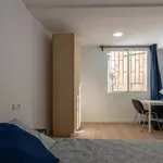 Rent 5 bedroom apartment in Valencia