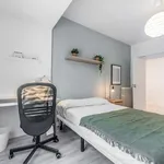 Rent a room of 106 m² in Valladolid