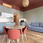 Rent 1 bedroom apartment of 60 m² in milan