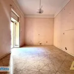 Rent 2 bedroom apartment of 65 m² in Naples