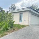 Rent 4 bedroom house in  Benowa QLD 4217                        