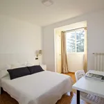 Alquilar 4 dormitorio apartamento en Madrid