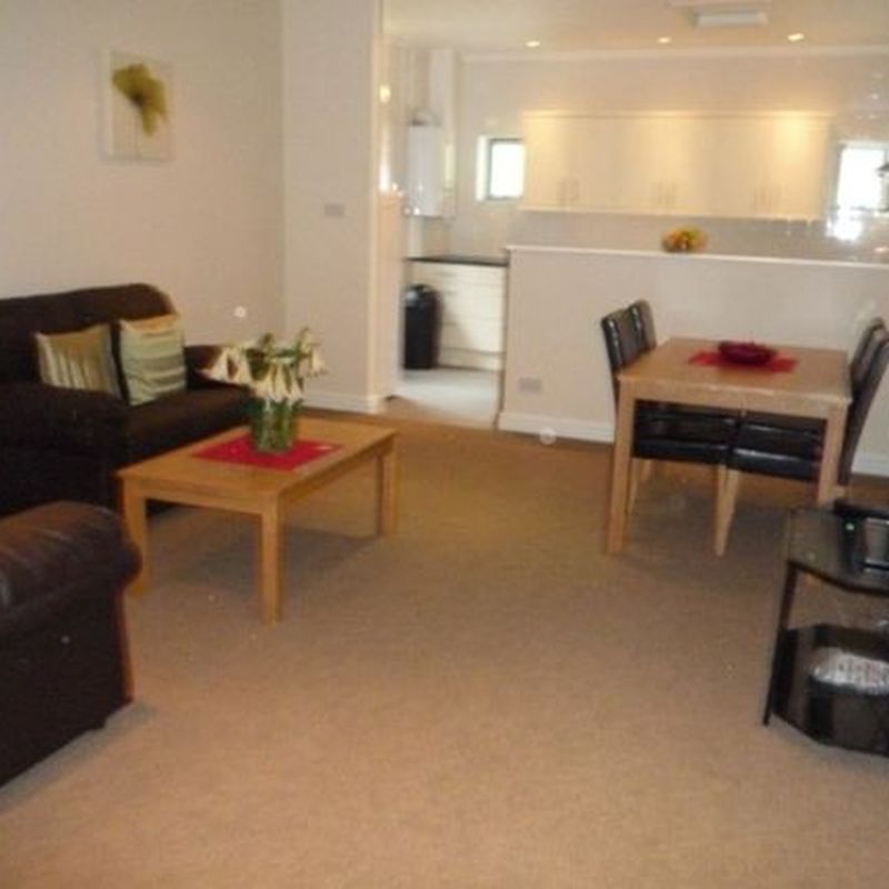 Flat to rent in High Street, Madeley, Madeley, Shropshire TF7