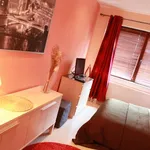 Rent 1 bedroom apartment of 25 m² in Brussels