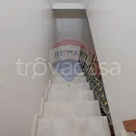 Affitto 5 camera appartamento di 124 m² in Caltagirone