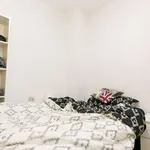 Rent a room of 150 m² in granada