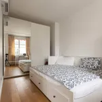 Appartement de 58 m² avec 1 chambre(s) en location à Paris