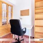 Rent a room in seville