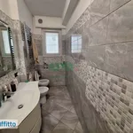 Rent 2 bedroom apartment of 65 m² in Milan