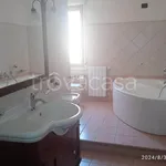 Affitto 4 camera appartamento di 100 m² in Agrigento