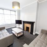 Rent 6 bedroom house in Leeds