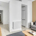 Rent 2 bedroom apartment of 73 m² in Madrid