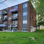 Appartement à Louer - 28 rue Roy, Saint-Roch-de-l'Achigan - 6 photos | Logis Québec