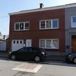 Rent 3 bedroom house of 190 m² in Les Ternes