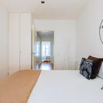 Rent 2 bedroom apartment of 95 m² in Lisbon