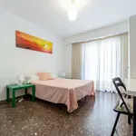 Rent a room of 120 m² in valencia