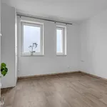 Pronajměte si 3 ložnic/e byt o rozloze 90 m² v Staré Město