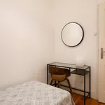 Rent 5 bedroom apartment in Lisbon