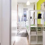 Rent 4 bedroom apartment in Milan