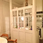 Rent 1 bedroom apartment of 850 m² in Paris