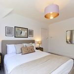 Rent 3 bedroom flat of 87 m² in london