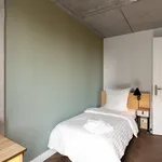 Miete 3 Schlafzimmer wohnung von 64 m² in Berlin