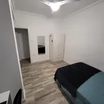 Rent 3 bedroom apartment in Valencia