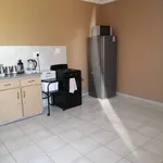 Rent 1 bedroom house in Roodepoort