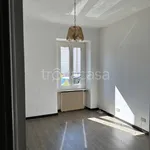 Rent 4 bedroom house of 170 m² in Basaluzzo