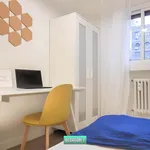 Rent a room in Madrid