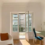 Rent a room in lisbon