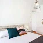 Rent a room of 130 m² in Valencia