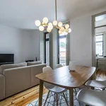 Rent 4 bedroom apartment of 80 m² in Porto