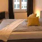 Rent a room of 75 m² in Frankfurt