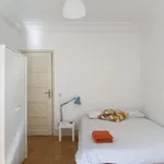 Rent a room in lisbon