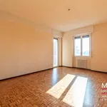 Rent 5 bedroom apartment of 137 m² in San Donato Milanese