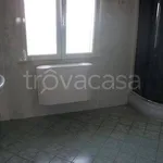 Rent 4 bedroom apartment of 100 m² in Aprilia