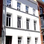 Appartement de 75 m² avec 1 chambre(s) en location à BRUXELLES