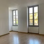 Rent 1 bedroom apartment of 39 m² in Dijon