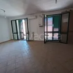 Affitto 3 camera appartamento di 105 m² in Foggia